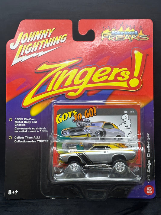 Johnny Lightning ‘71 Dodge Challenger