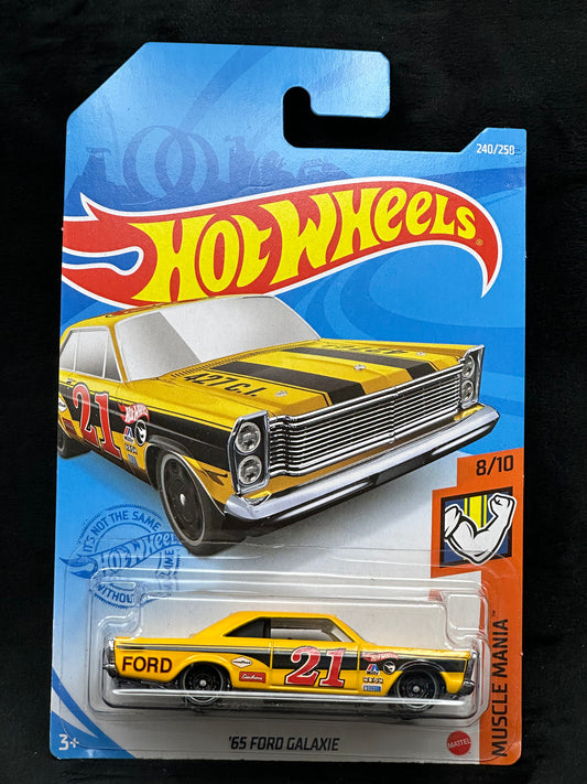 Hot Wheels ’65 Ford Galaxie